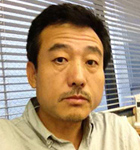 岡田氏
